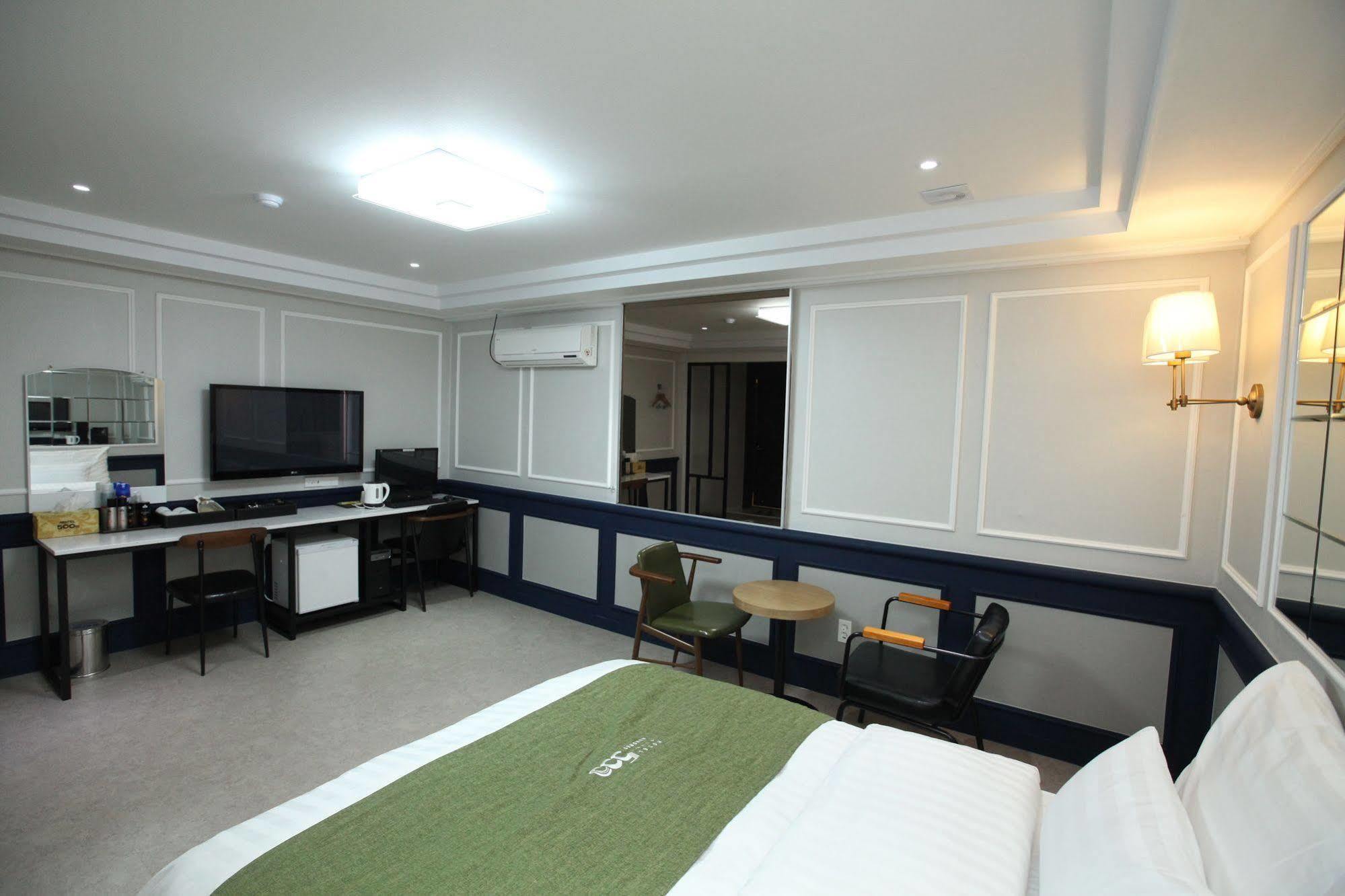 Hotel 500Th 木浦市 外观 照片